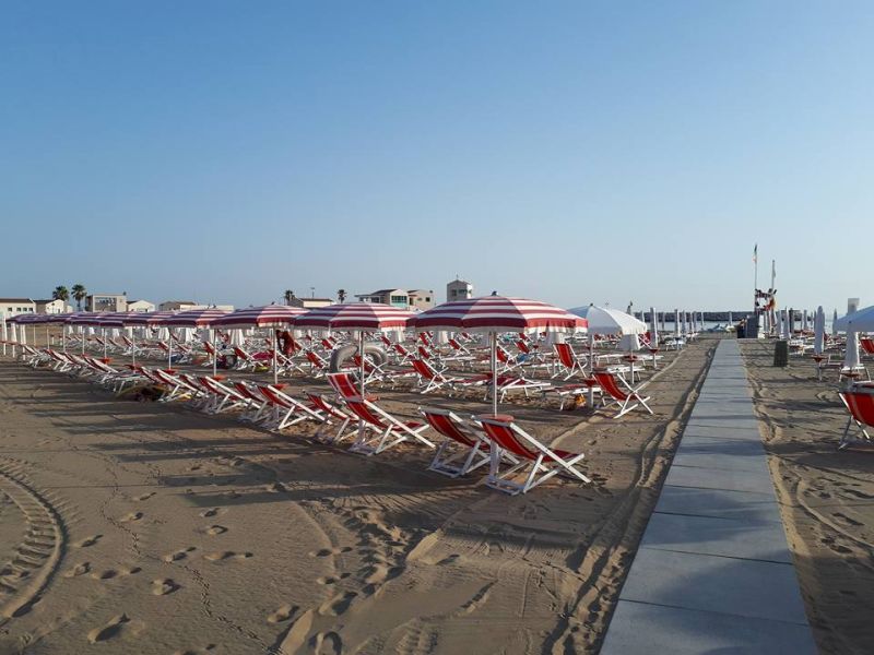 Lido Nautilus Beach
