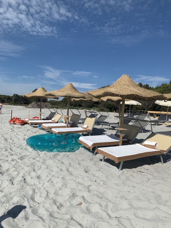 Sunset Beach Club