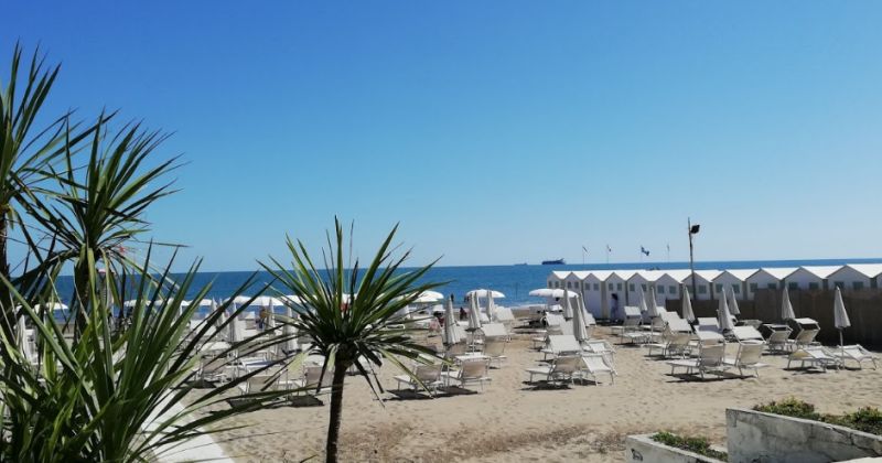 Lio Beach