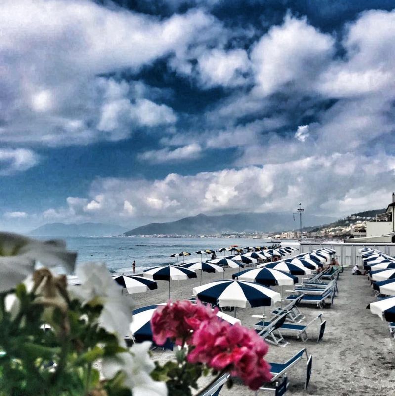 Marina Piccola Beach