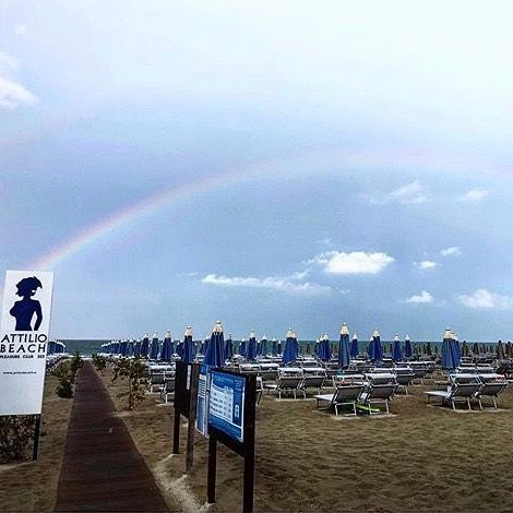 Attilio Beach Pleasure Club 253