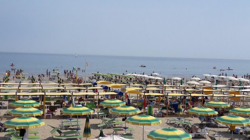 Spiaggia 77