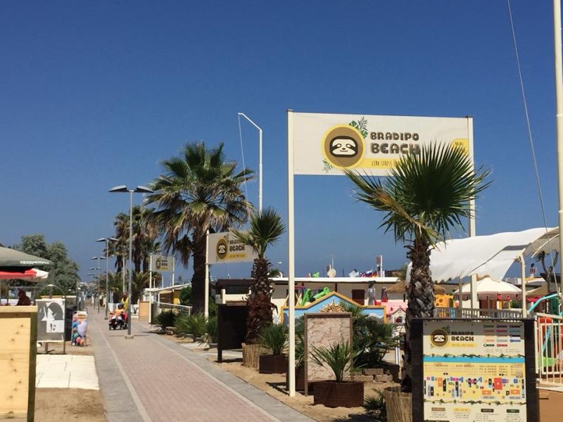 Bradipo Beach