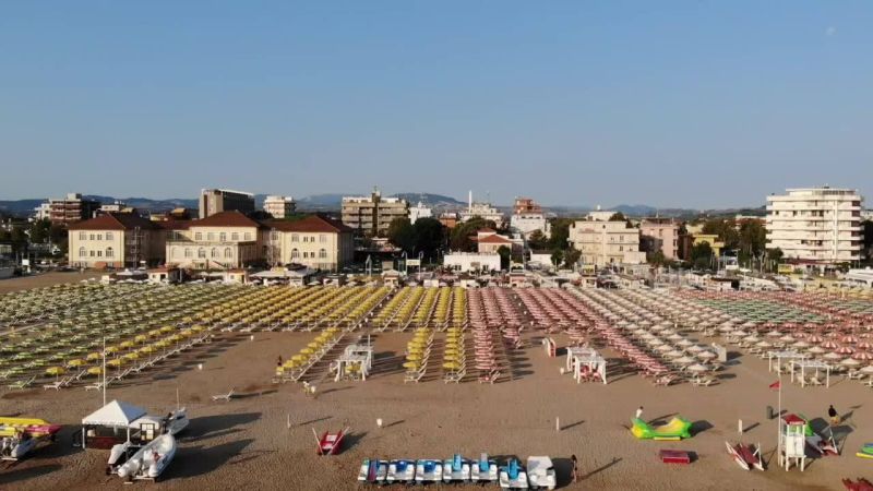 Bradipo Beach