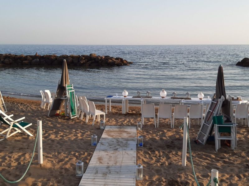 Nuova Oasi Beach