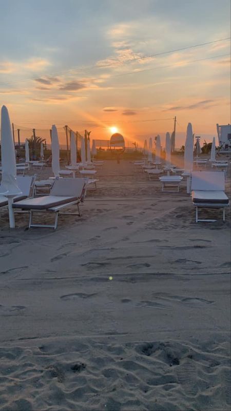 B64 Beach & Restaurant
