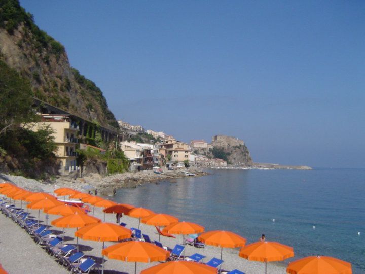 Cala Delle Feluche