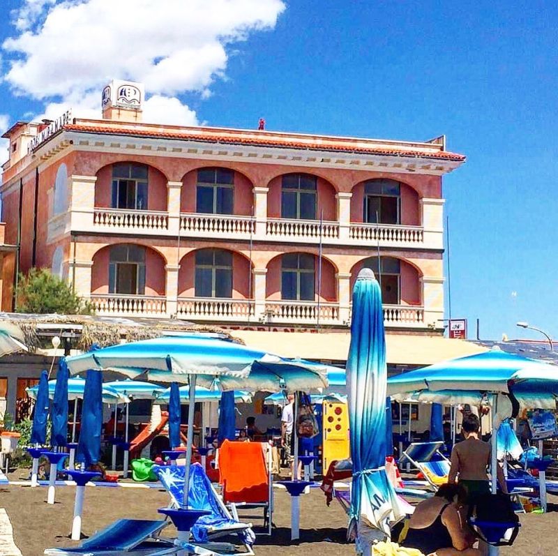 Miramare Beach 85