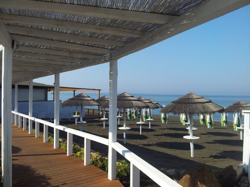 Be Bop A Lula Beach