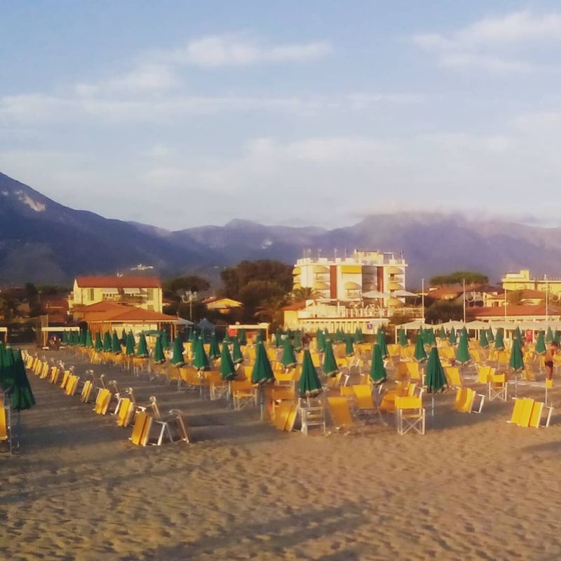 Bagno Pervinca (Tonfano)