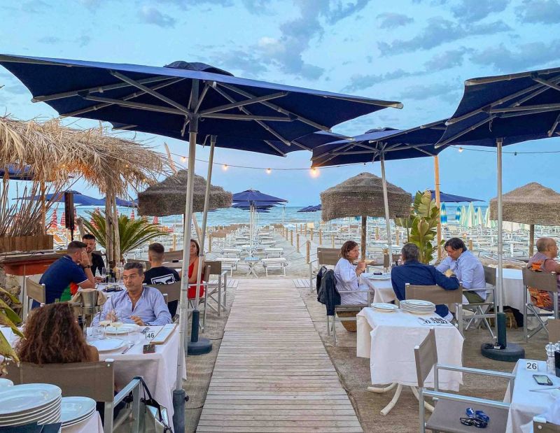Royal Beach 289