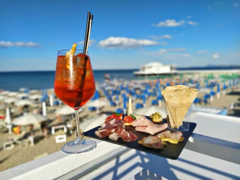 Stabilimento Balneare M48