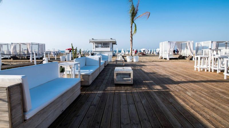 Summer White Beach