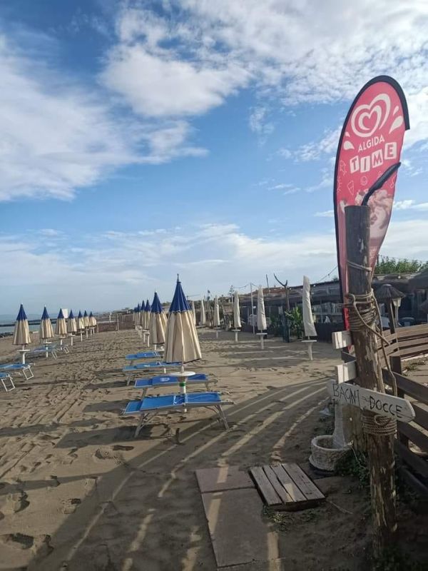 Stabilimento Ristorante Arcobaleno Beach