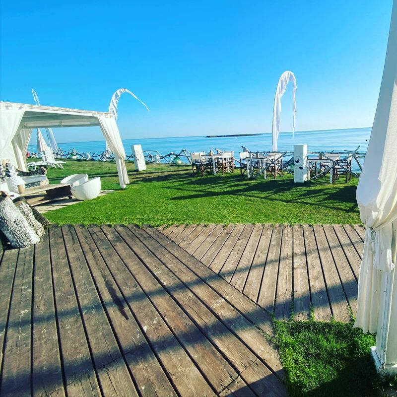 Guna Beach Club