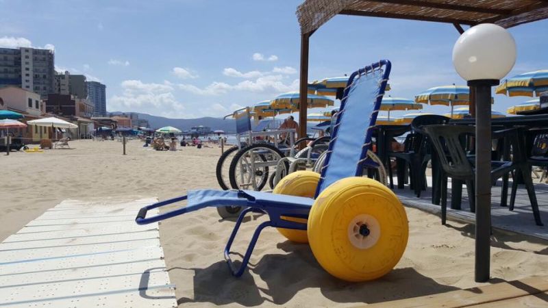 Spiaggia Attrezzata Tangram