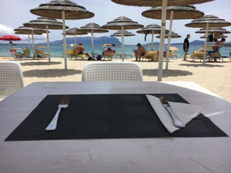Fatti Di Mare Beach Bar & Restaurant