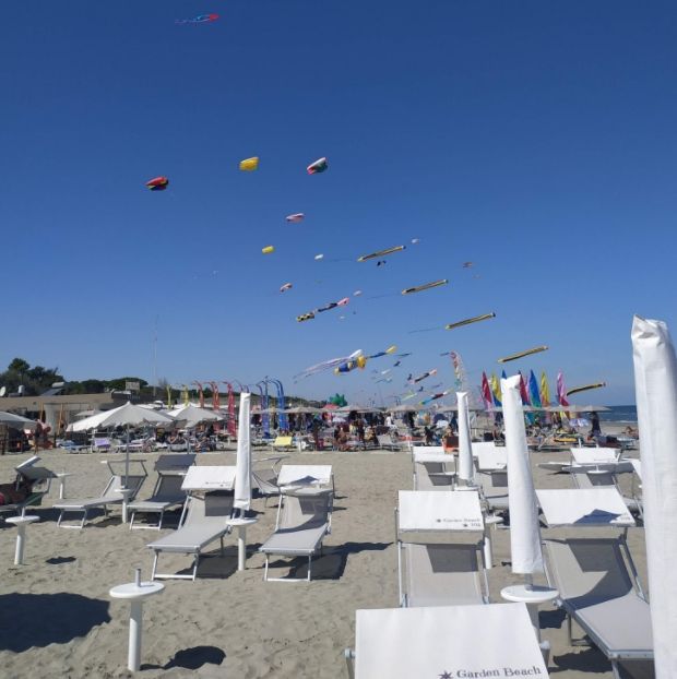 Garden Beach 105