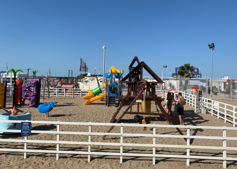 Nona Beach 35