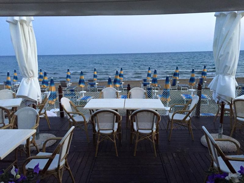 Lido Chalet