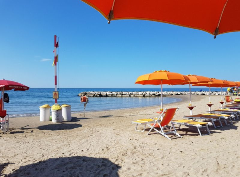 Lido Del Golfo