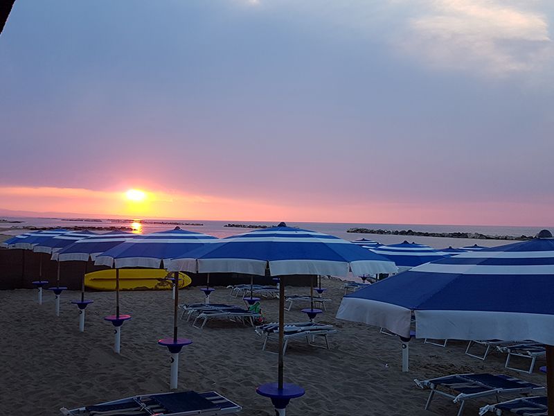 Lido Sirena Beach