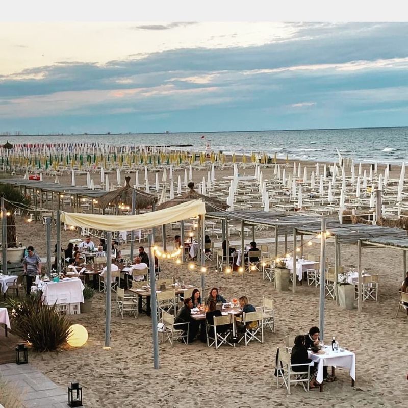 Marlin Beach & Restaurant