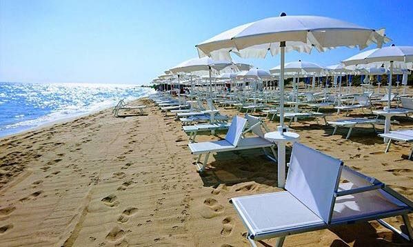 Lido Le Macchie