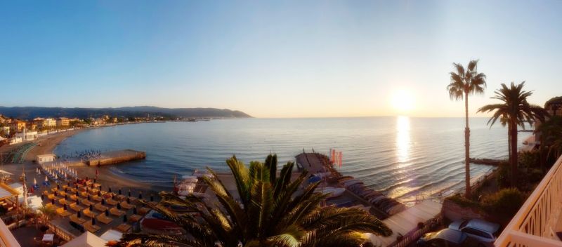 Hotel Golfo & Palme