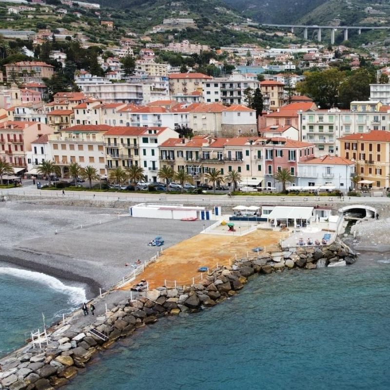 Bagni La Scogliera Beach