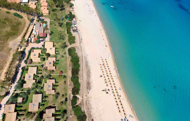 Spiaggia Villaggio Piscina Rei