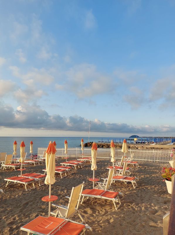 Bagni Non è Rimini