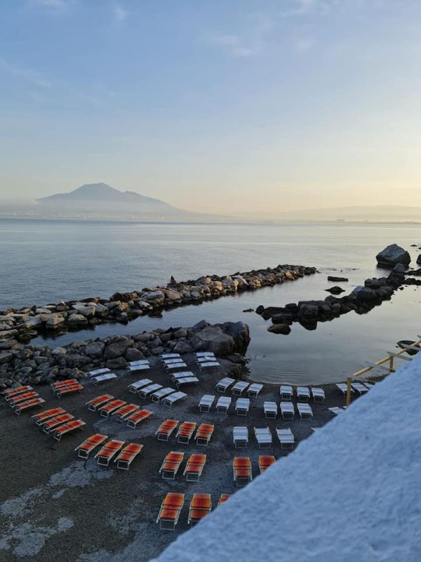 Rotonda Lounge Beach