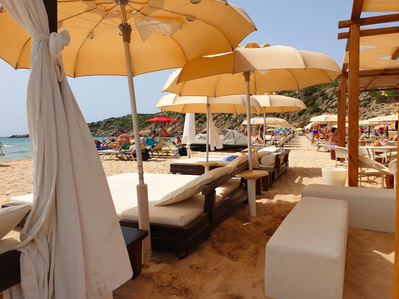 Arveskida Beach Club
