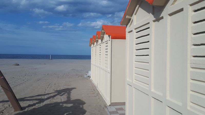 Maci Beach 39