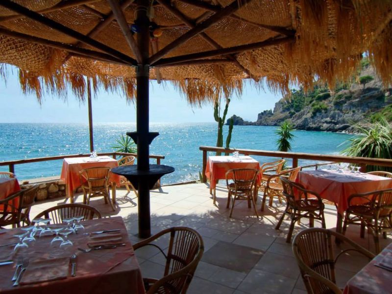 El Sombrero Spiaggia Delle Bambole