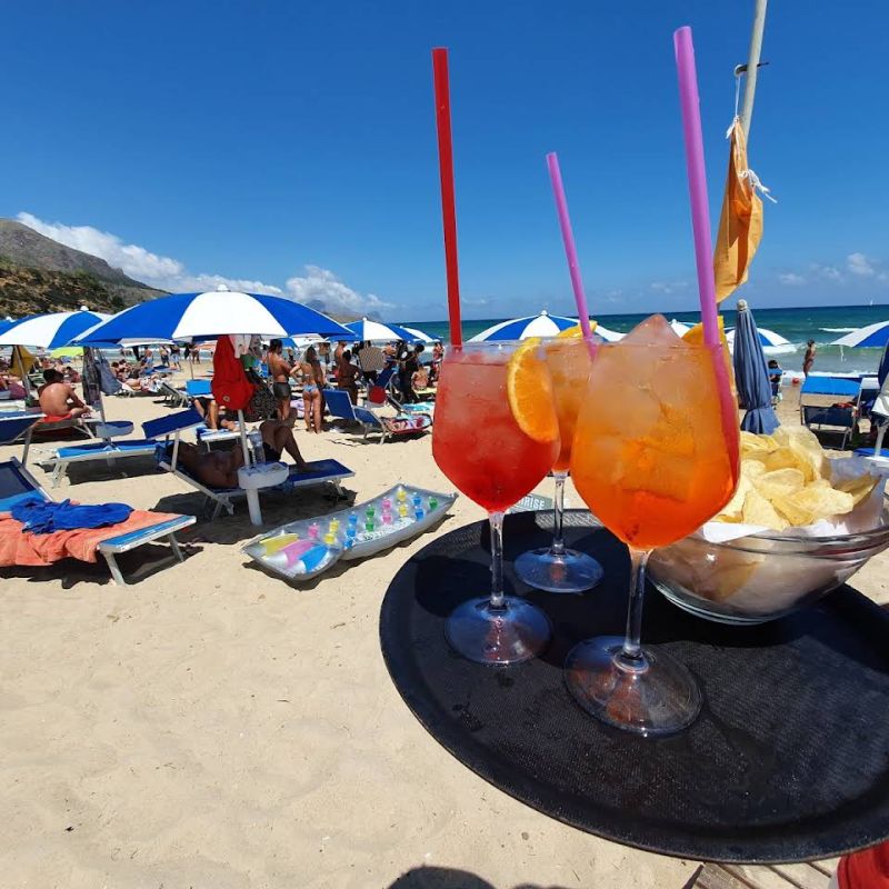 Lido Sunrise Beach Club