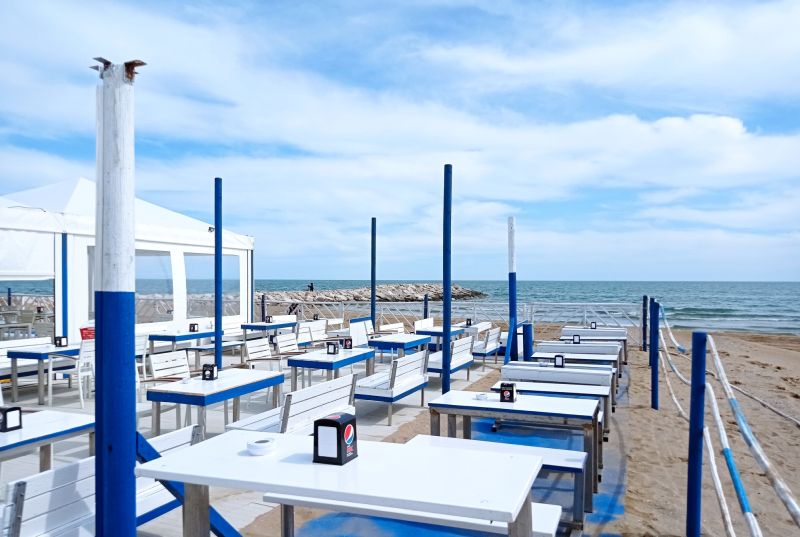 La Duna Beach