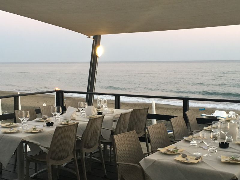 Kusi Beach Club
