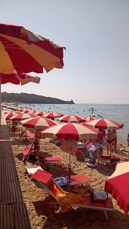 Moneta Beach