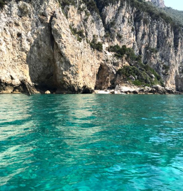 Spiaggia & Grotta Dei Prigionieri