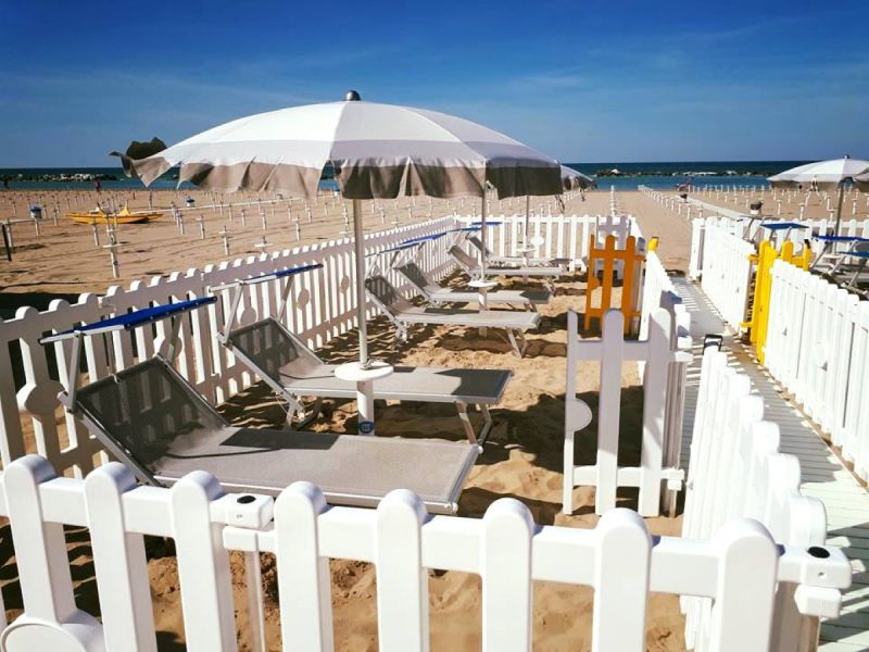 La Spiaggia Malu' 90-93