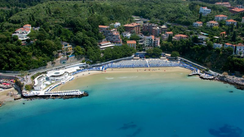 Bagno Lido Di Lerici