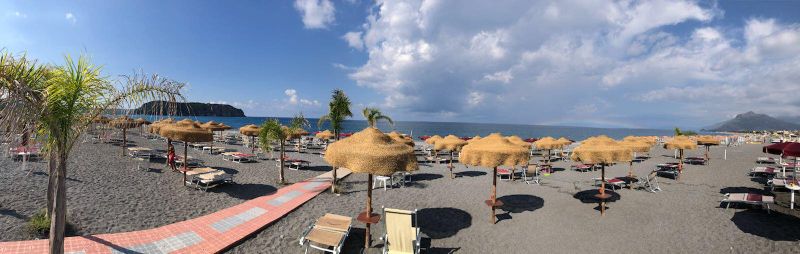 Il Castello Beach Life