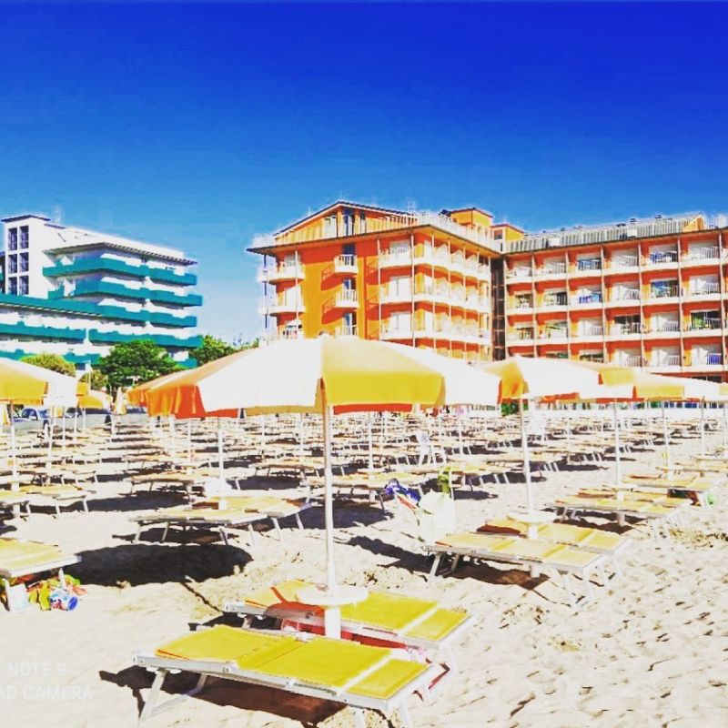Hotel Adria Beach