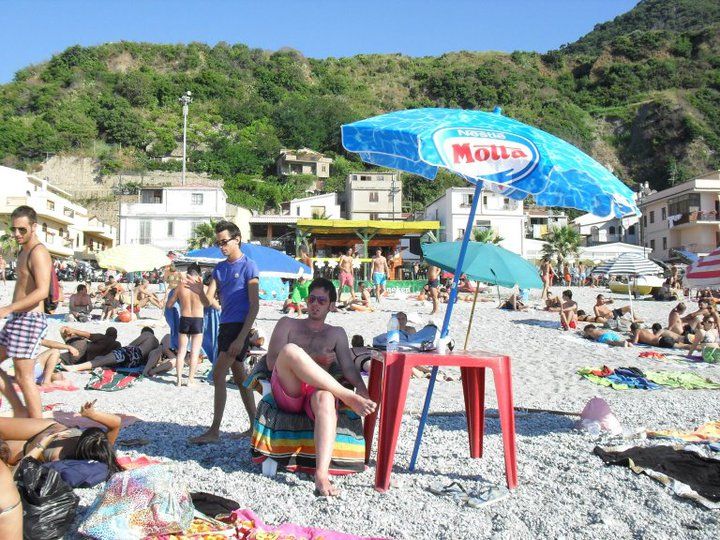 La Suerte Scilla Beach