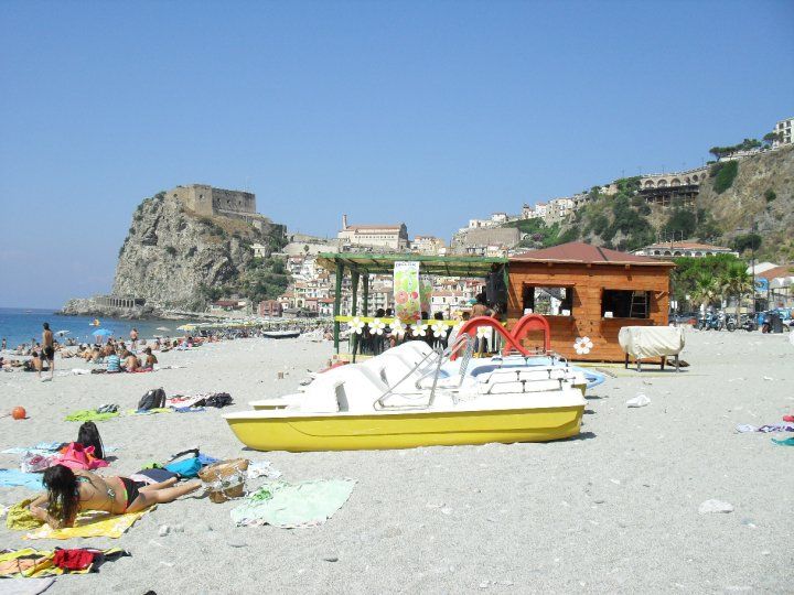 La Suerte Scilla Beach