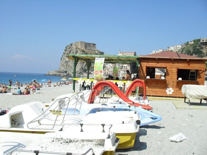 La Suerte Scilla Beach