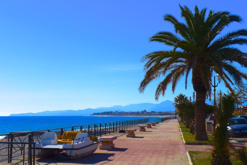Jolly Mare Beach