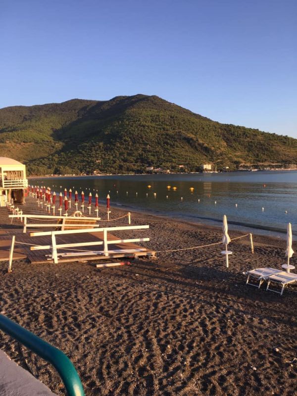 Stabilimento Balneare Lazzarella